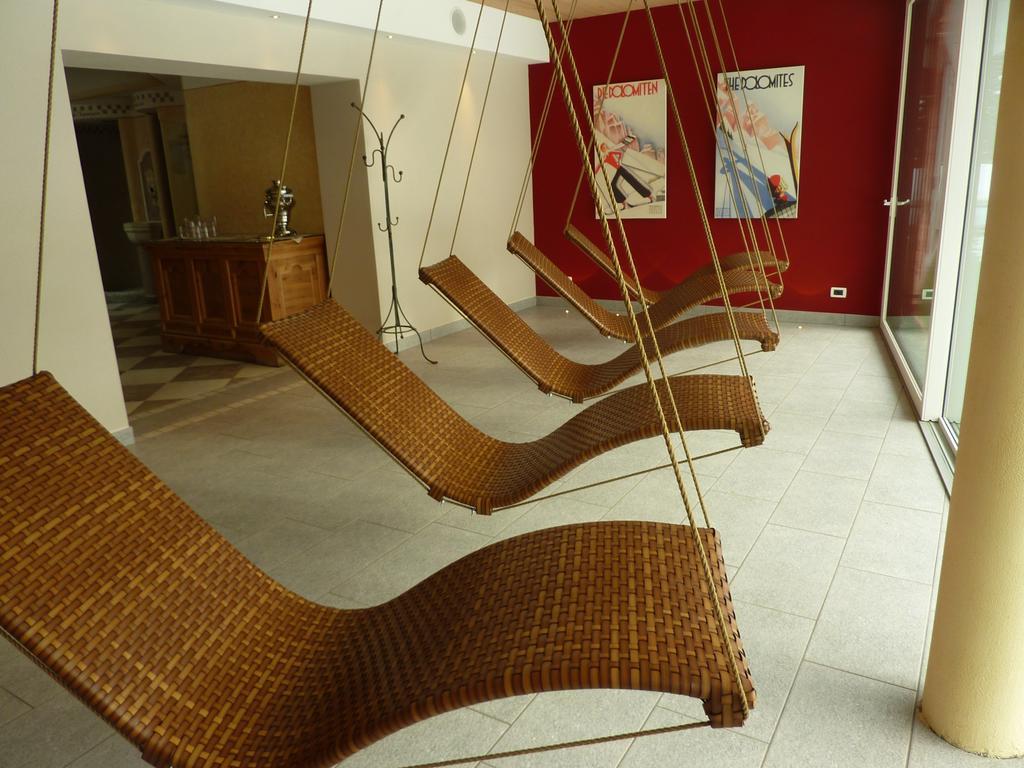 Nature Wellness Hotel Renato Vigo di Fassa Esterno foto