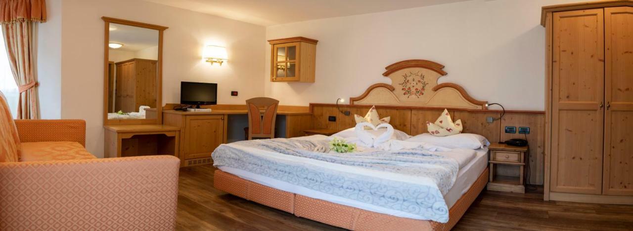 Nature Wellness Hotel Renato Vigo di Fassa Esterno foto
